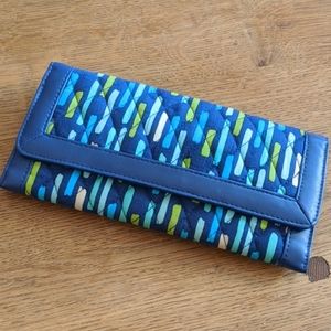 VERA BRADLEY WALLET